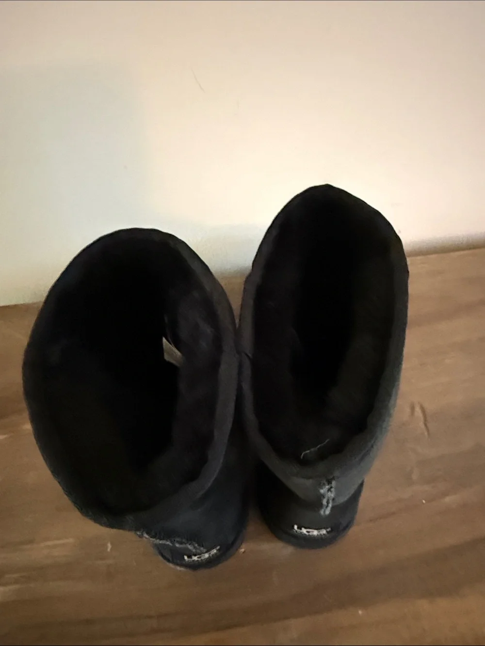 UGG Black Classic Short Suede Winter Boots